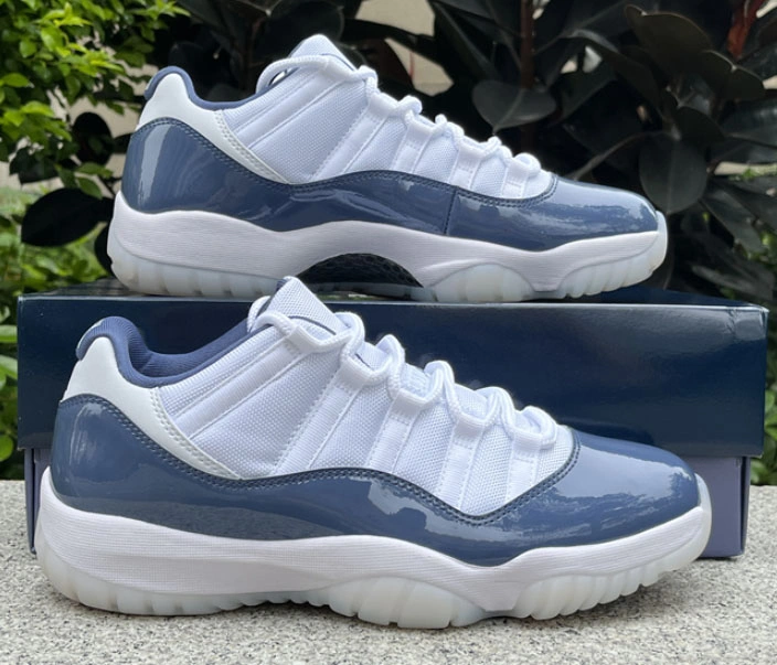Air Jordan 11 Retro Low Midnight Navy