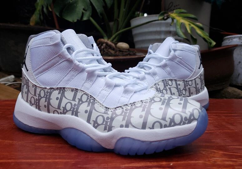 Air Jordan 11 Retro New Black & White-1