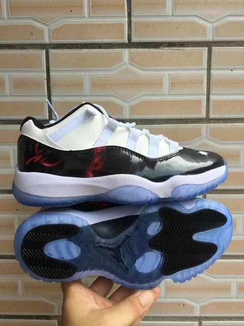 Air Jordan 11 Universe White Black-1