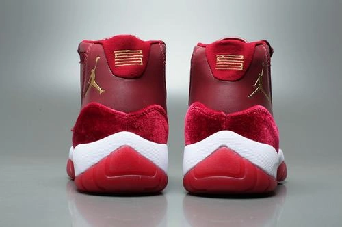 Air Jordan 11 Velvet “Heiress” Women-1