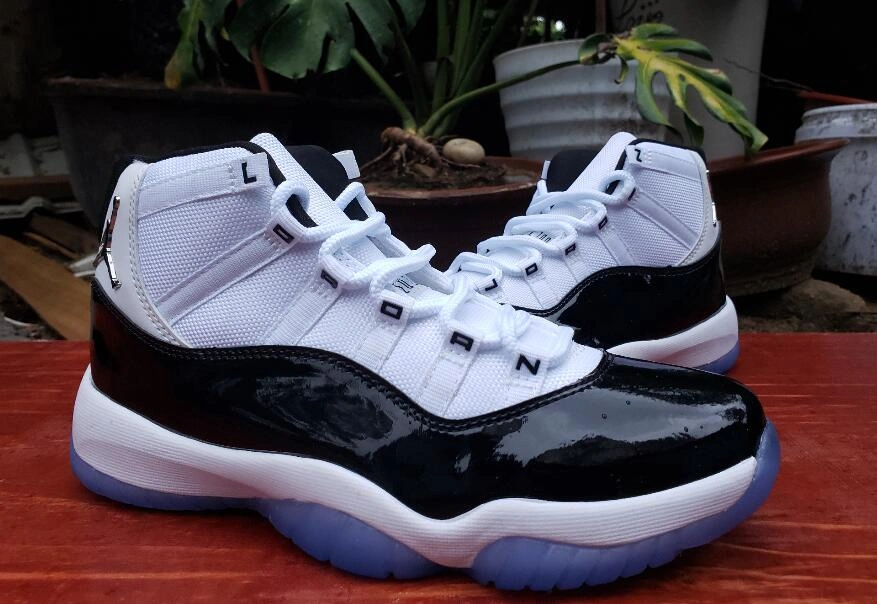 Air Jordan 11 White Black Printing-1