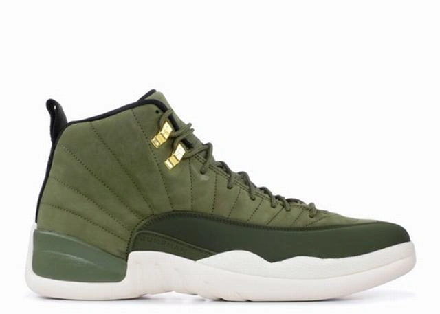Air Jordan 12 Graduation Pack-01