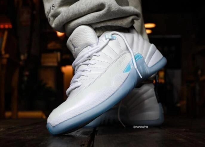 Air Jordan 12 Low Easter