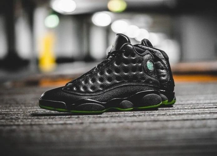 Air Jordan 13 Altitude-01