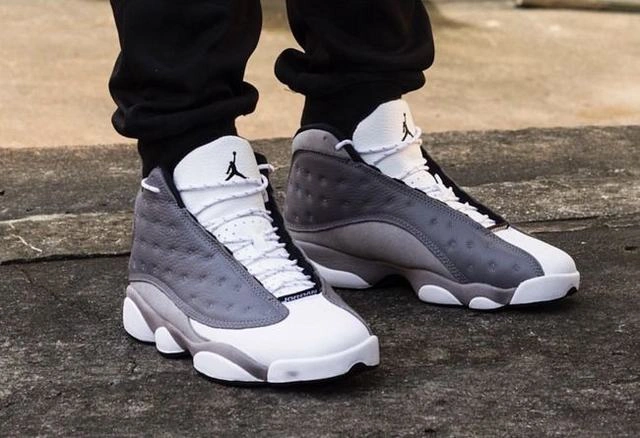 Air Jordan 13 Atmosphere Grey-1