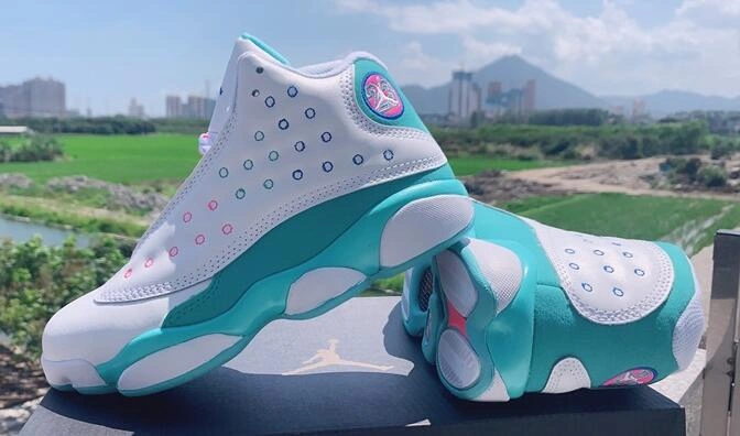 Air Jordan 13 GS Aurora Green-1