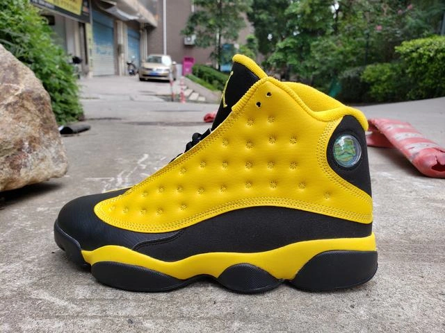 Air Jordan 13 Retro Black Yellow-1