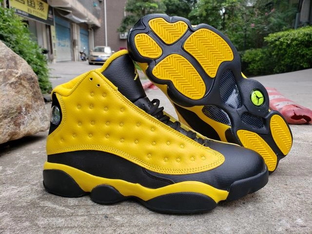 Air Jordan 13 Retro Black Yellow-1