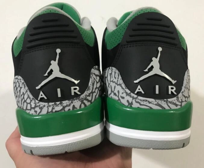 Air Jordan 3 Retro Pine Green