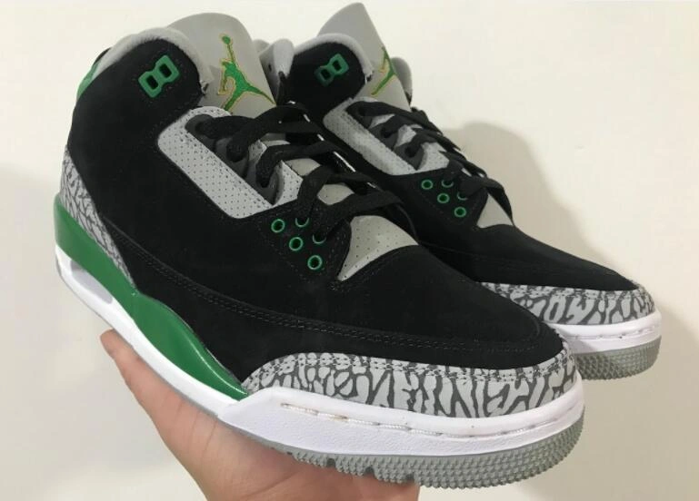 Air Jordan 3 Retro Pine Green