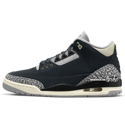 Air Jordan 3 WMNS Off Noir
