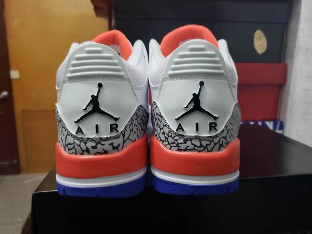 Air Jordan 3 White Red Blue-01