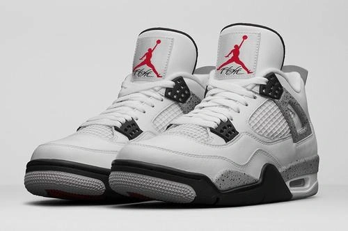 Air Jordan 4  Women “Cement ash“