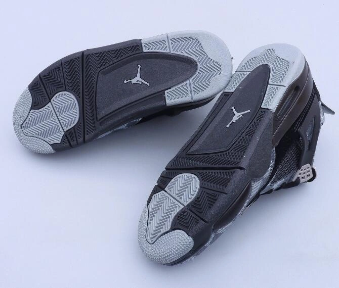 Air Jordan 4 Black Grey Chess-1
