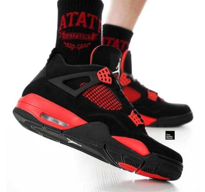 Air Jordan 4 Red Thunder