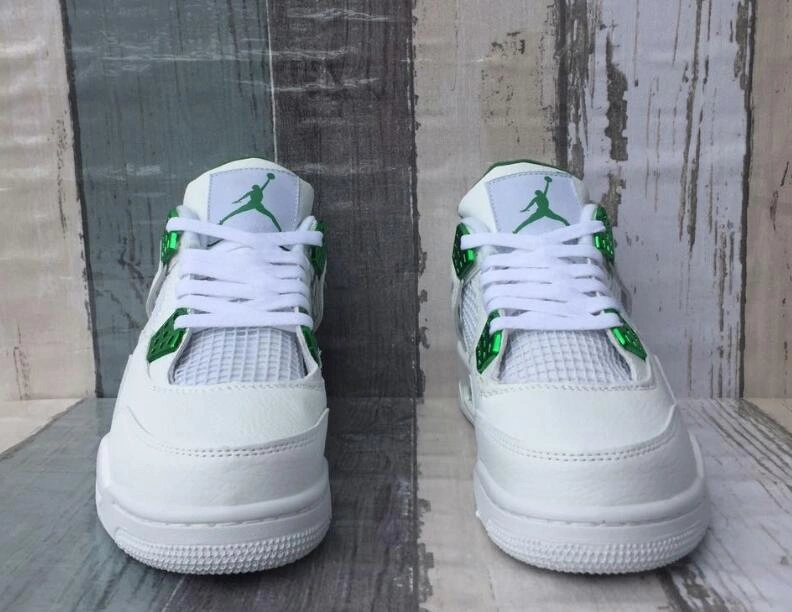 Air Jordan 4 Retor White Green-1