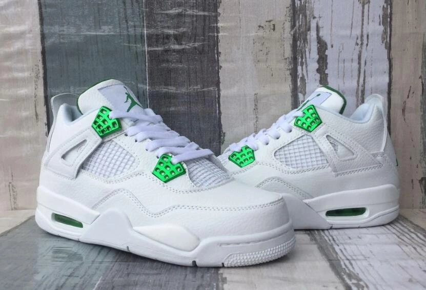 Air Jordan 4 Retor White Green-1