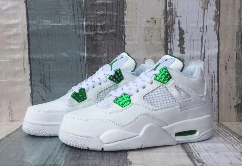 Air Jordan 4 Retor White Green-1