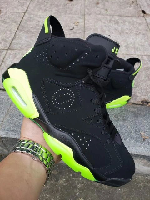 Air Jordan 4 Retro Black Fluorescent Green-1