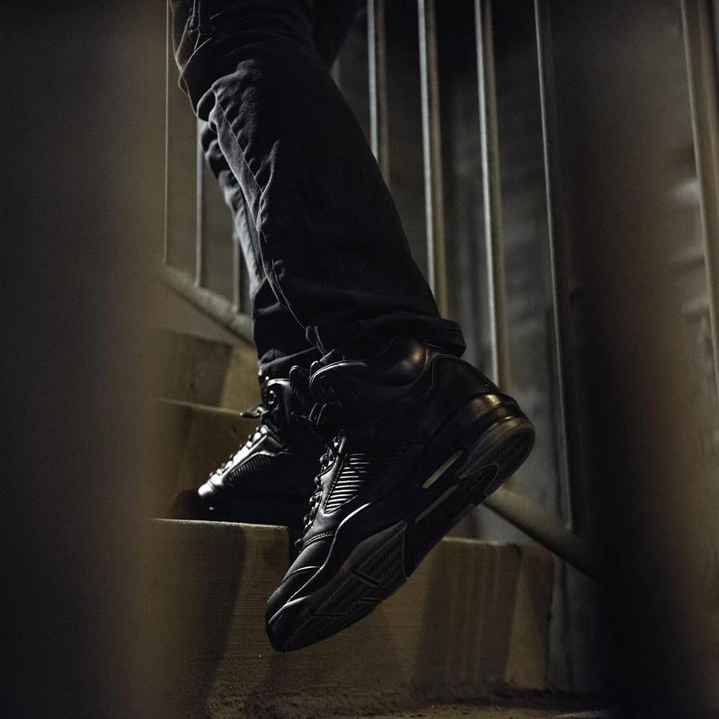 Air Jordan 5 Premium"Triple Black"-01
