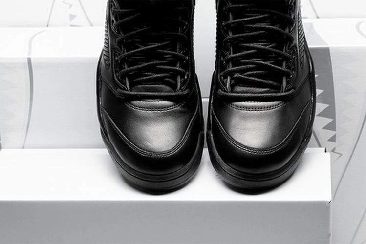 Air Jordan 5 Premium"Triple Black"-01