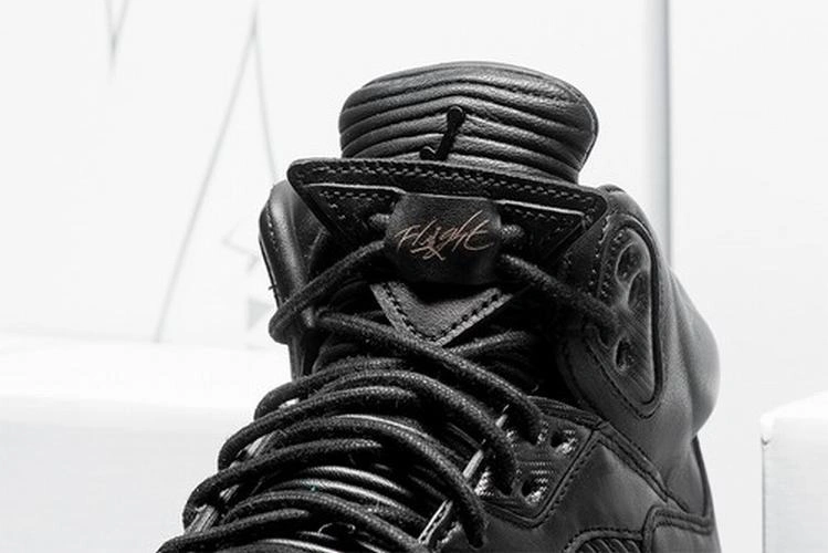 Air Jordan 5 Premium"Triple Black"-01