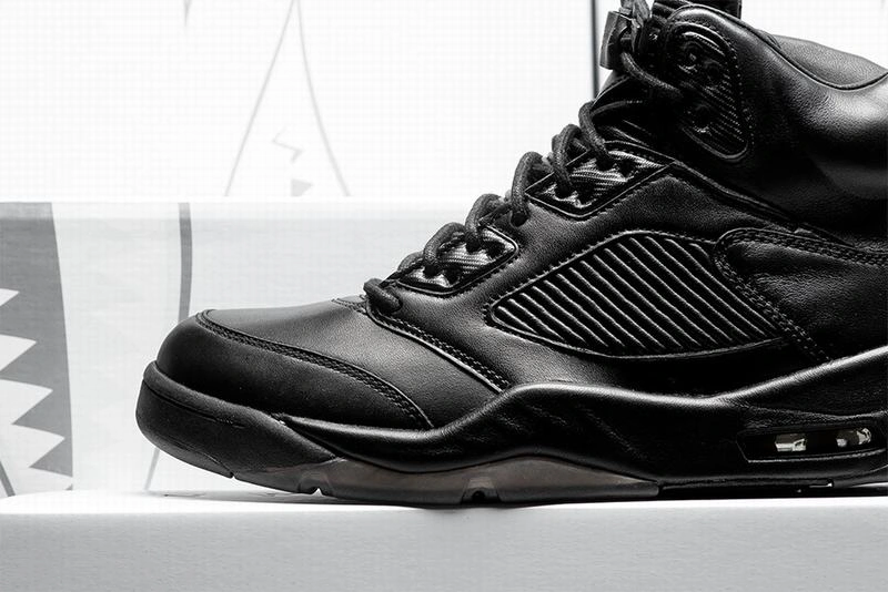 Air Jordan 5 Premium"Triple Black"-01