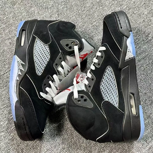 Air Jordan 5 Retro OG Metallic Reimagined