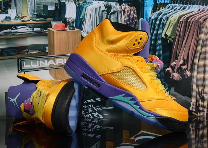 Air Jordan 5 Retro Orange-1