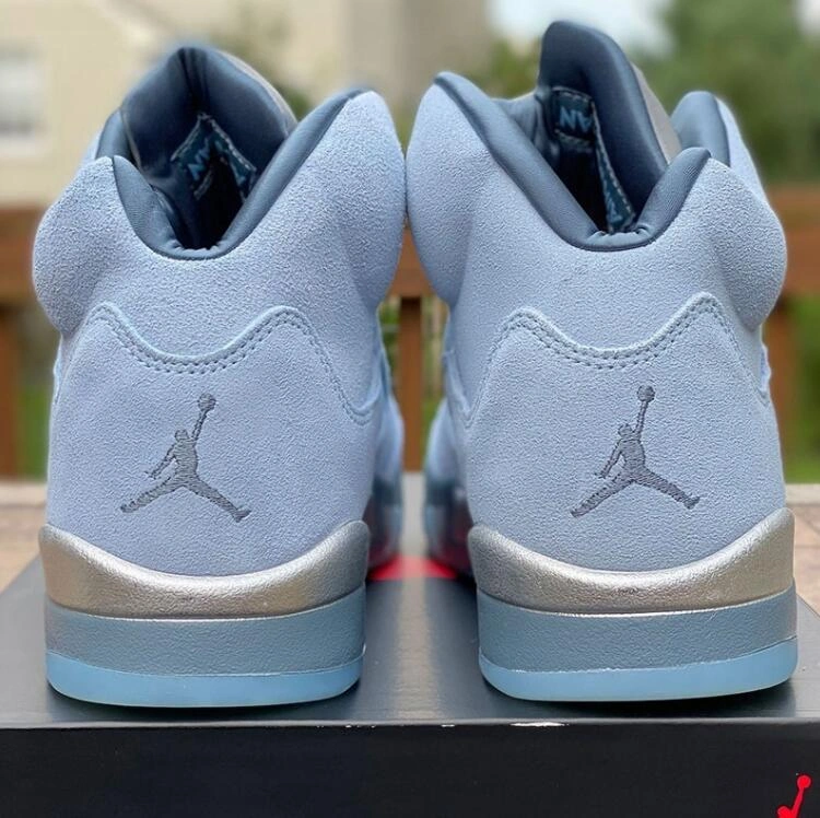 Air Jordan 5 WMNS Bluebird