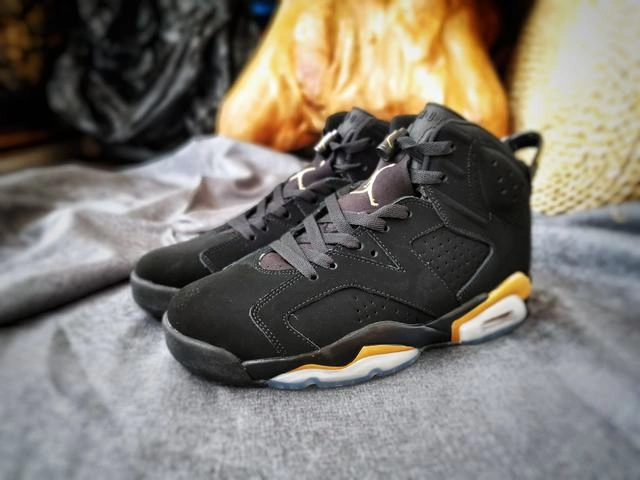 Air Jordan 6 Retro DMP Black Gold-1