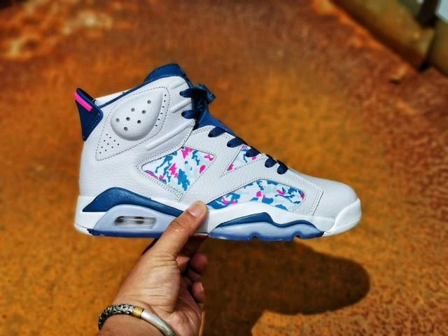 Air Jordan 6 Retro Green Abyss-1