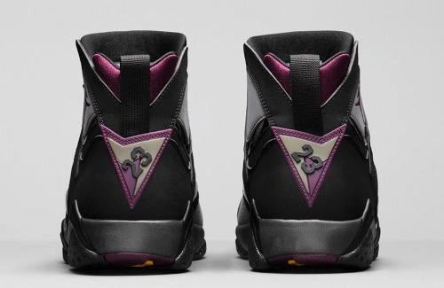 Air Jordan 7 Retro Bordeaux