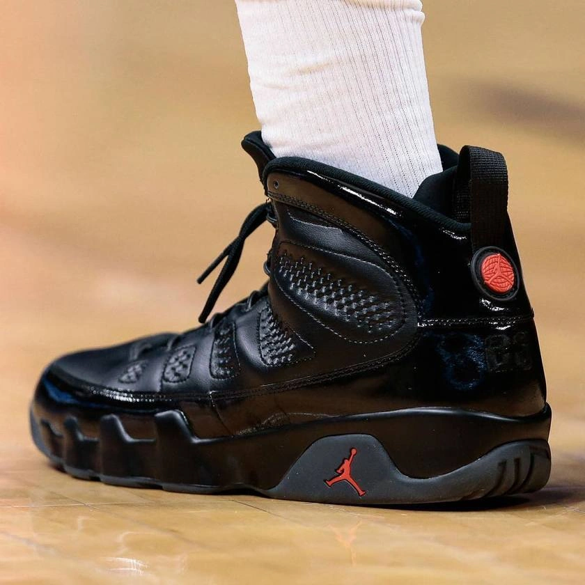 Air Jordan 9 Bred-1