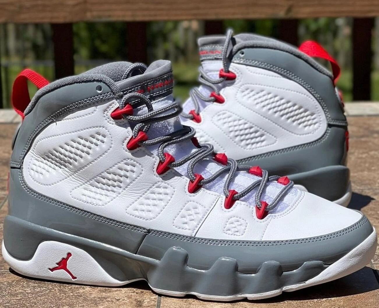 Air Jordan 9 Retro Fire Red