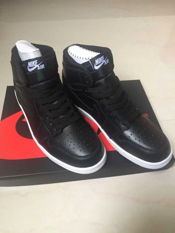 Air Jordan I (1) Retro Oreo-166