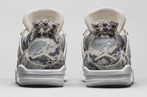 Air Jordan IV (4) Retro-84