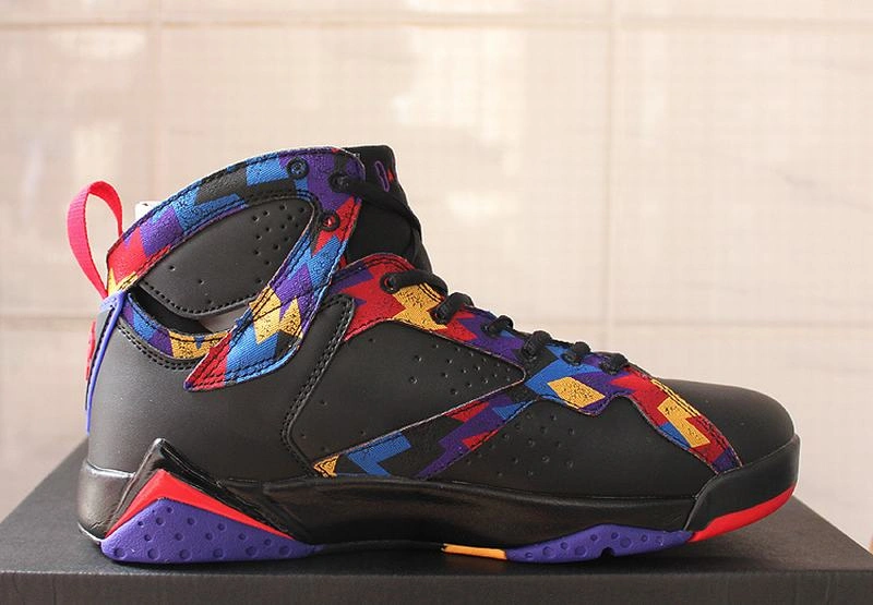 Air Jordan VII (7) Retro “Bright Concord”