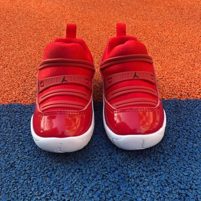 Air Jordan XI (11) Kids-17