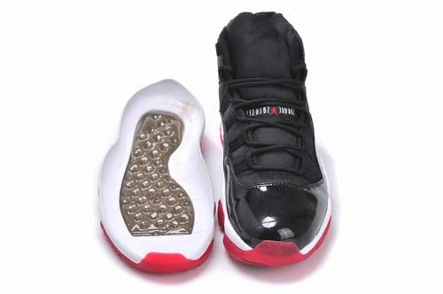 Air Jordan XI (11) Retro Black White