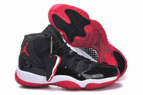 Air Jordan XI (11) Retro Black White