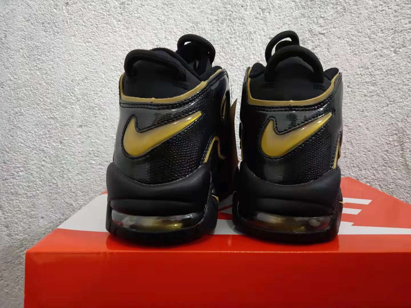 Air More Uptempo-38