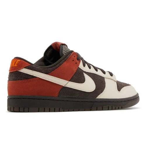 Dunk Low Red Panda
