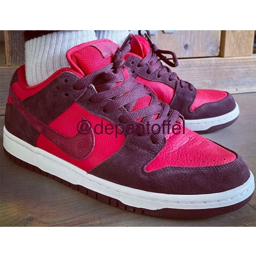 Dunk SB Low Cherry