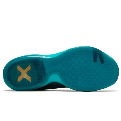 Kobe 10 Liberty