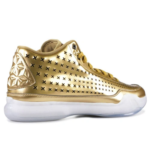 Kobe 10 Mid EXT Liquid Gold