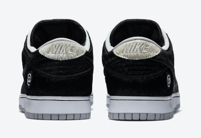 Affordable MEDICOM TOY x Nike SB Dunk Low Elite BE@RBRICK