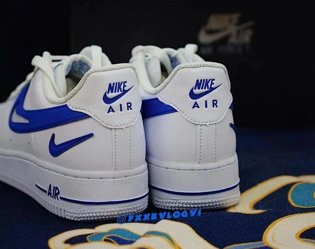 NIKE Air Force 1 07 FM