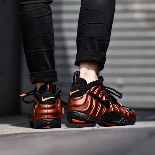 Nike Air Foamposite Pro Hyper Crimson