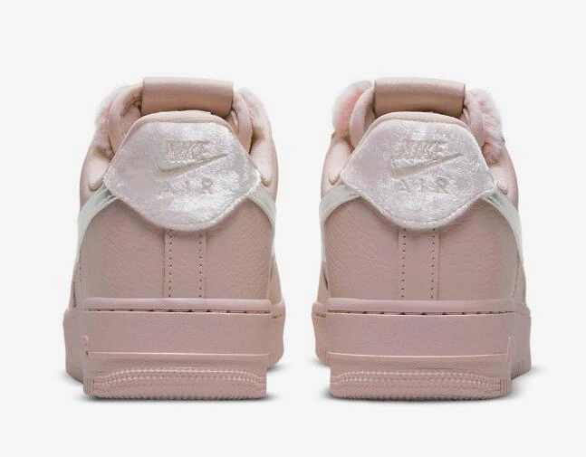 Nike Air Force 1 Low WMNS